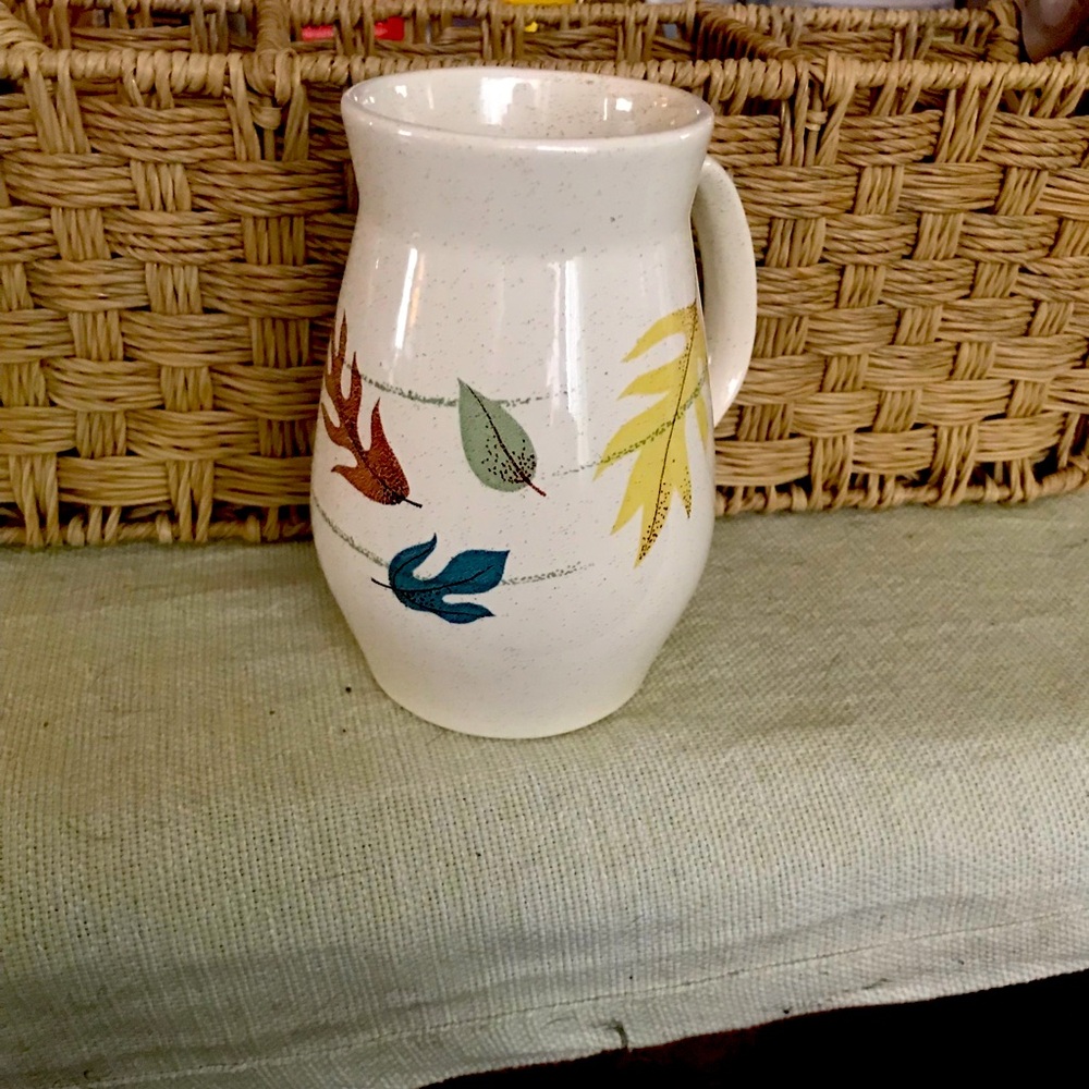 Vintage Franciscan coffee/tea/cocoa mug, the really old stuff.